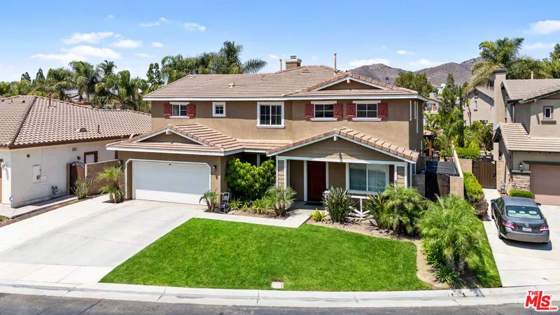 11501 Trailrun Court, Riverside, CA 92505