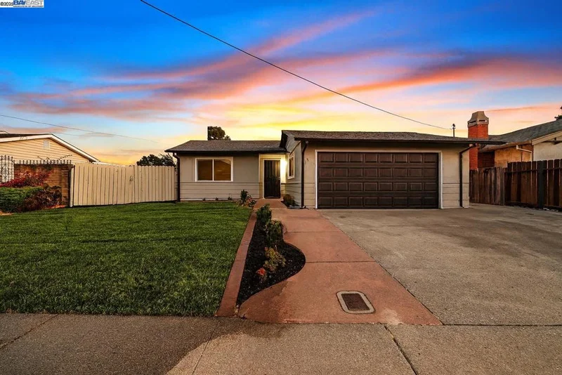 1165 Amend St, Pinole, CA 94564