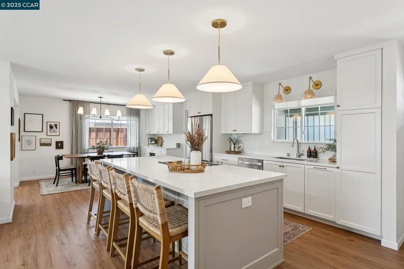 4656 Regina Ln, Concord, CA 94521