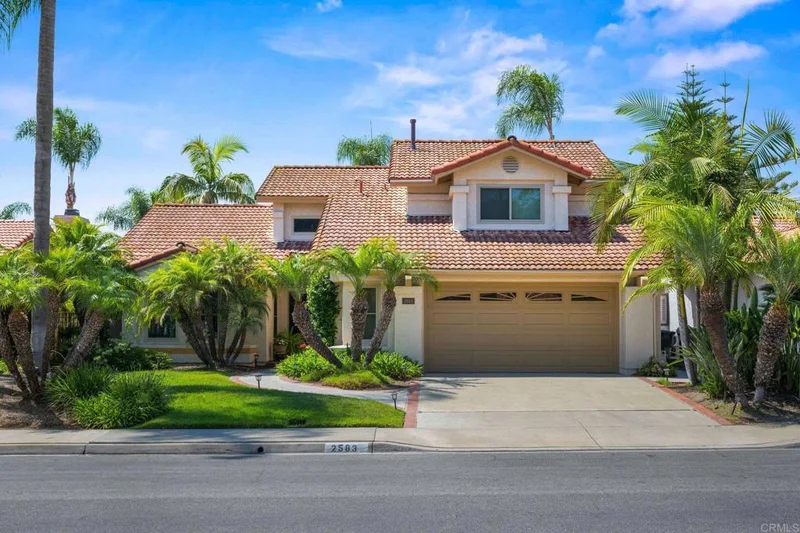2583 Magellan Lane, Vista, CA 92081