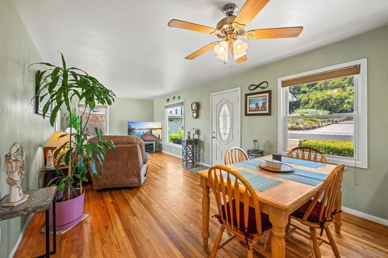 3015 Olive St., Lemon Grove, CA 91945