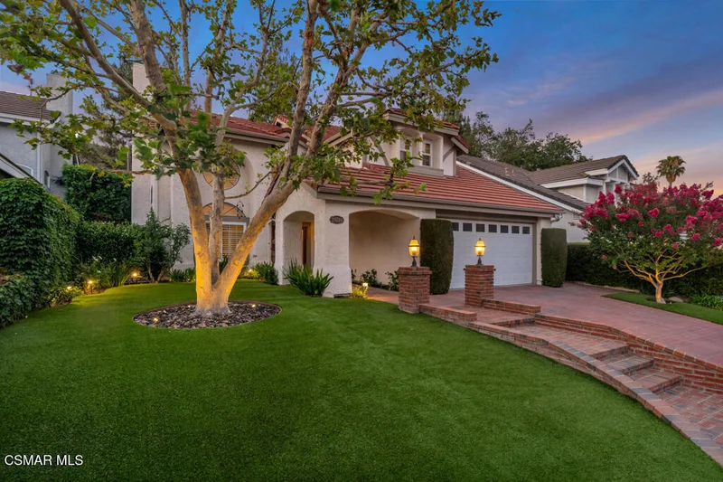 29749 Quail Run Drive, Agoura Hills, CA 91301