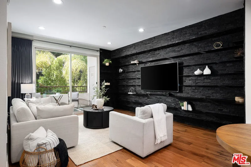 627 Deep Valley Drive 211, Rolling Hills Estates, CA 90274