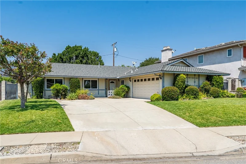 549 E Walnut Avenue, Glendora, CA 91741