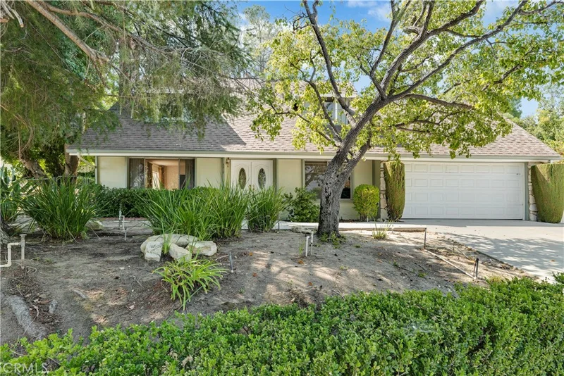 8515 Eatough Place, West Hills, CA 91304