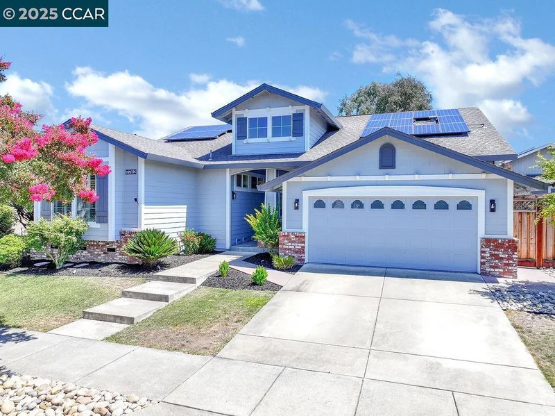 7782 Foppiano Way, Windsor, CA 95492