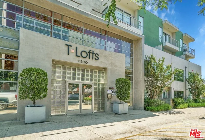 11500 Tennessee Avenue 105, Los Angeles, CA 90064