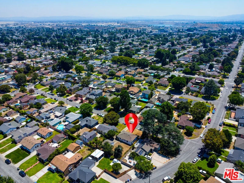 253 W El Sur Street, Monrovia, CA 91016
