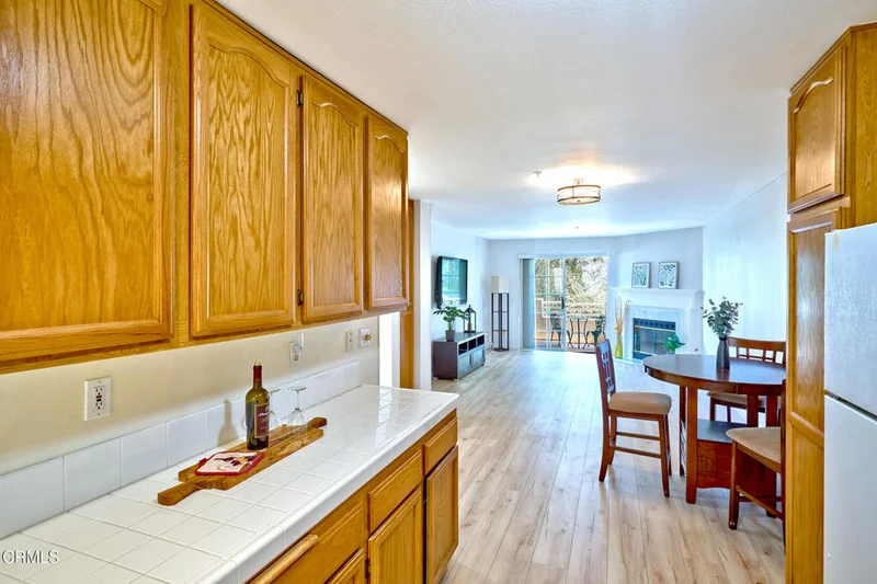 2713 Antonio Drive 110, Camarillo, CA 93010