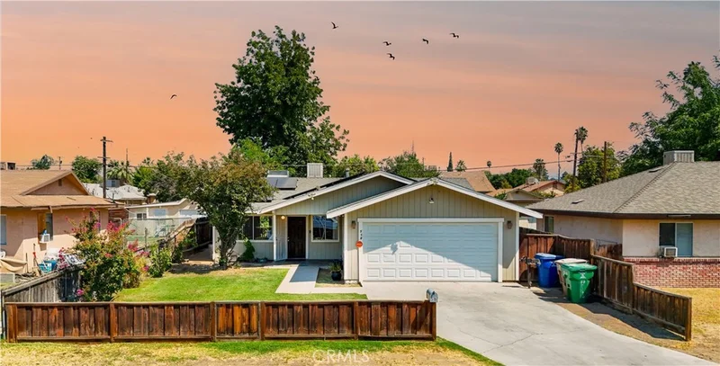 518 Lincoln Avenue, Bakersfield, CA 93308
