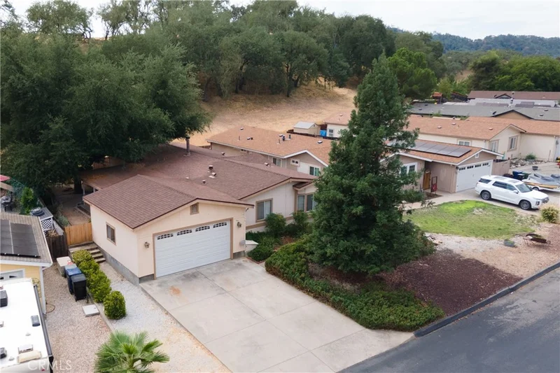 2570 Bridle Trail Lane, Paso Robles, CA 93446