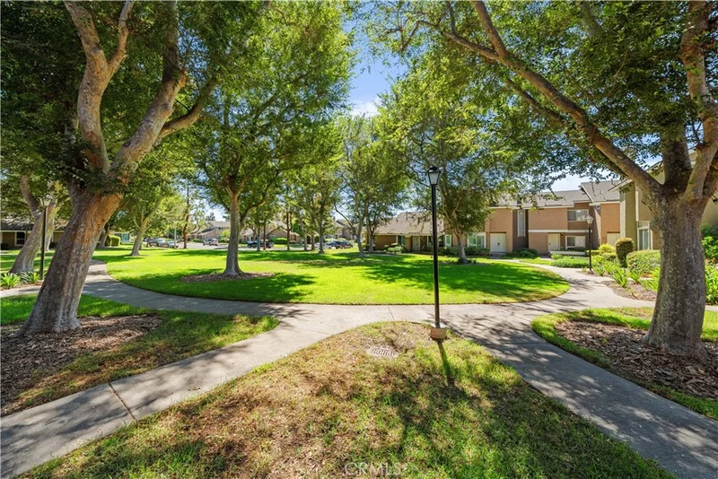 27 Cheyenne 69, Irvine, CA 92604