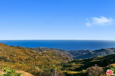 23000 Saddle Peak Road photo 2