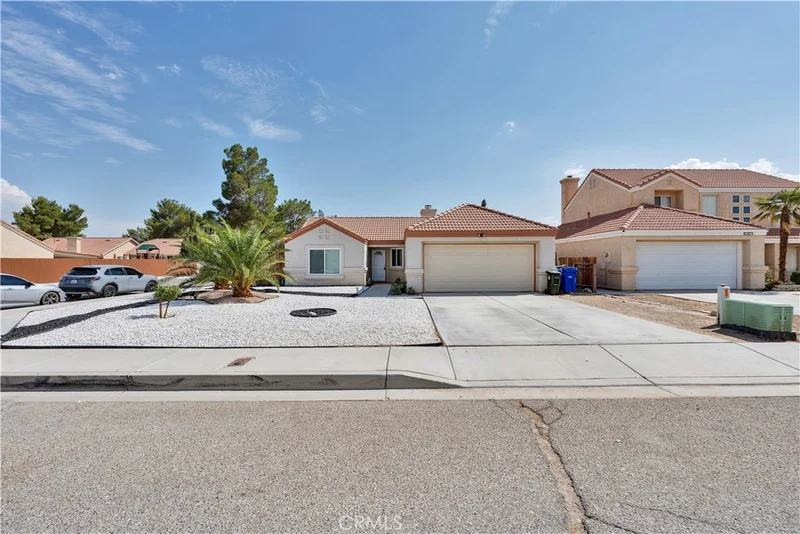 10417 Mendicino, Adelanto, CA 92301