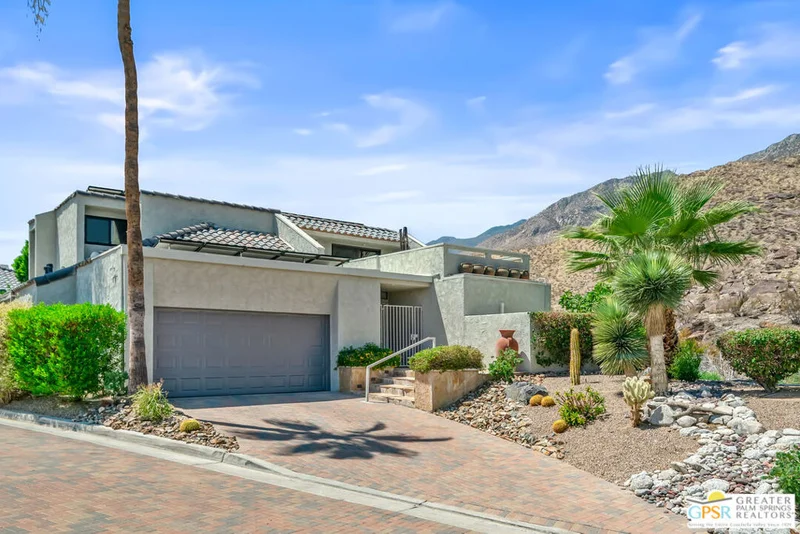 2541 W La Condesa Drive, Palm Springs, CA 92264