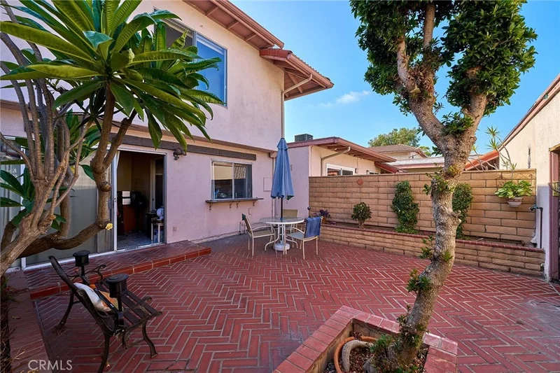 11434 Brookhurst Street, Garden Grove, CA 92840