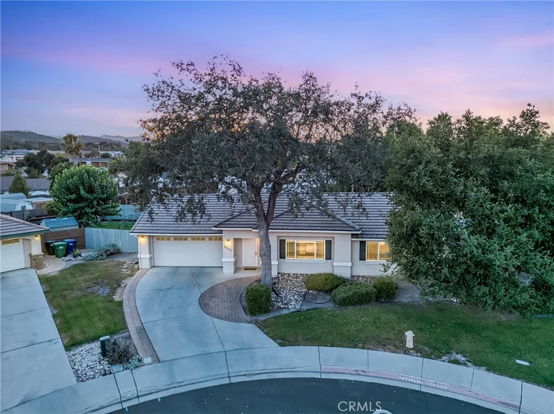 9027 Cascada Road, Atascadero, CA 93422