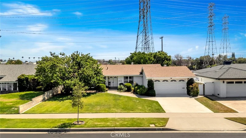 1232 E Chestnut Avenue, Orange, CA 92867