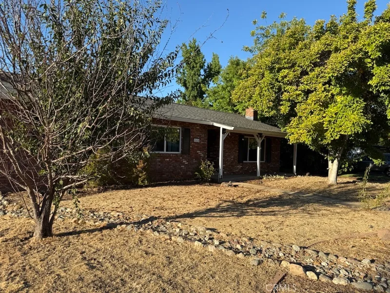 564 Estate Street, Redding, CA 96002