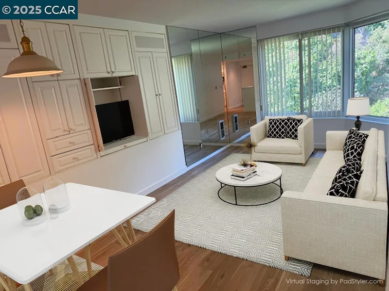 240 Lombard St 632