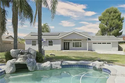 13548 Smokestone Street photo 2