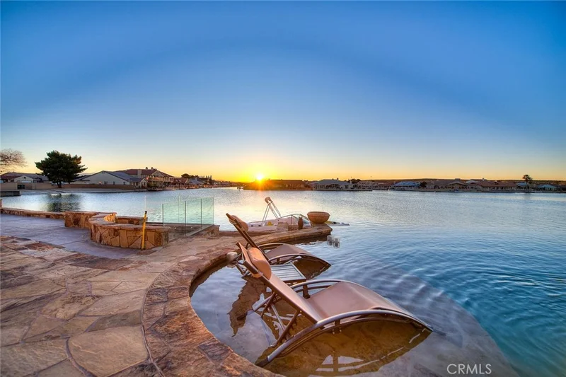27008 Reef Lane, Helendale, CA 92342