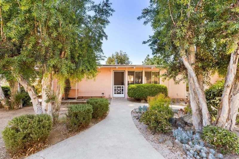 8968 Rocket Ridge Rd, Lakeside, CA 92040