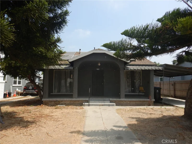 4242 Kenwood Avenue, Los Angeles, CA 90037