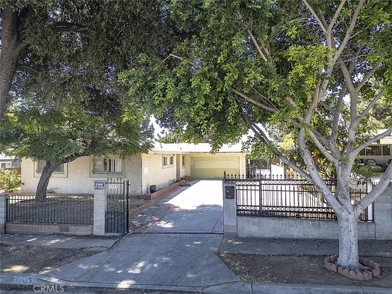 11523 Vanport Avenue, Sylmar, CA 91342
