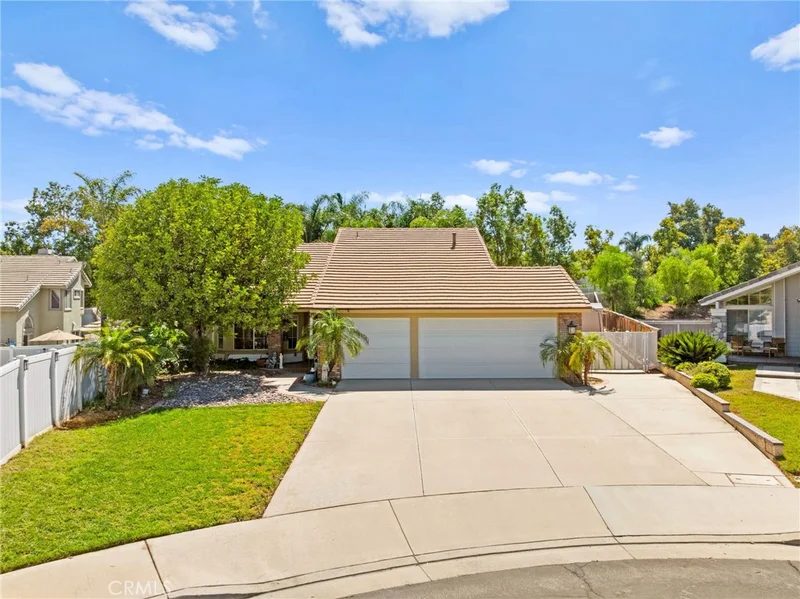26970 Prickley Pear Circle, Corona, CA 92883