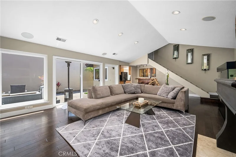 450 Electric, Seal Beach, CA 90740