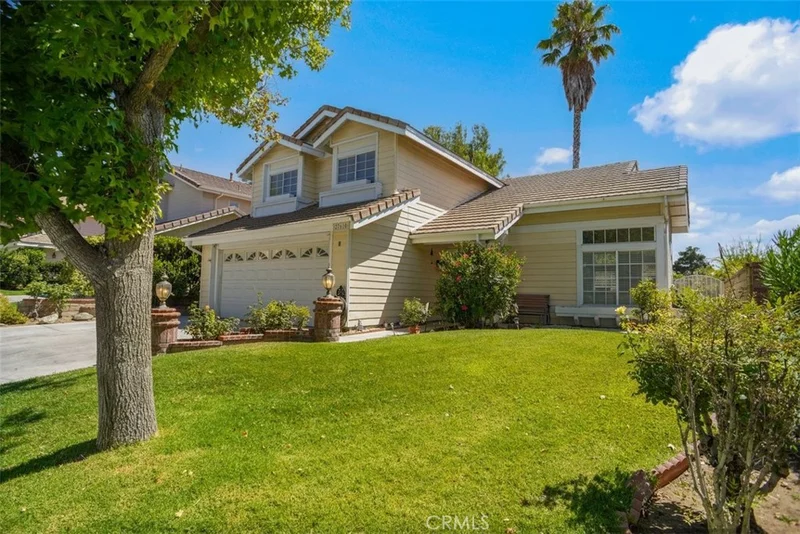 27610 Kevin Place, Saugus, CA 91350