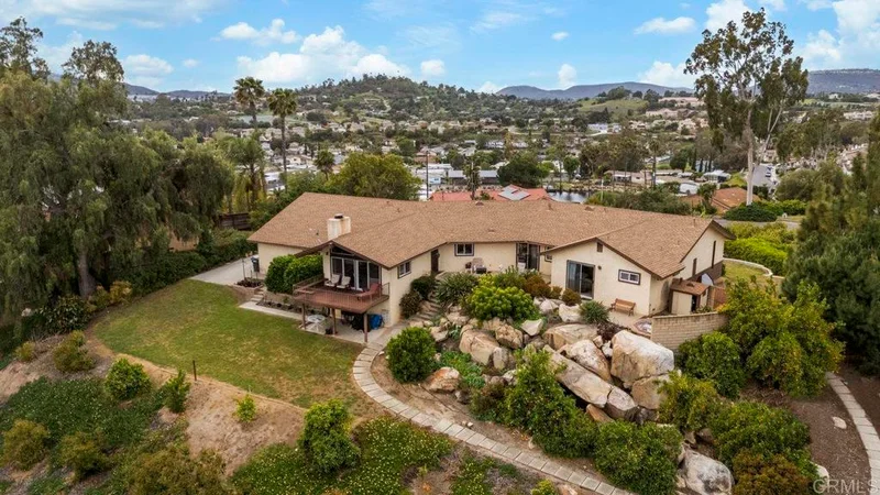 1170 Avocado Avenue, Escondido, CA 92026