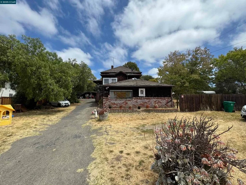 22490 Bayview Ave, Hayward, CA 94541