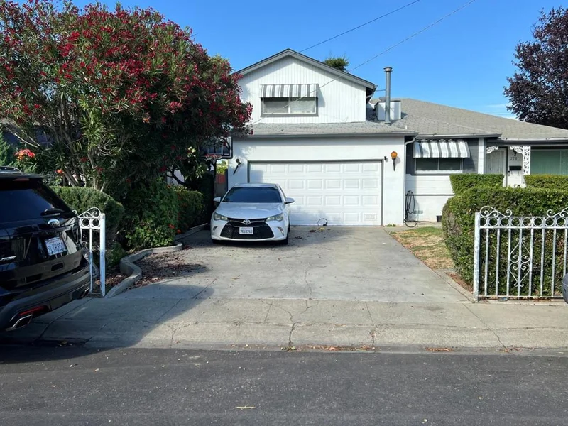 228 Wisteria Drive, East Palo Alto, CA 94303