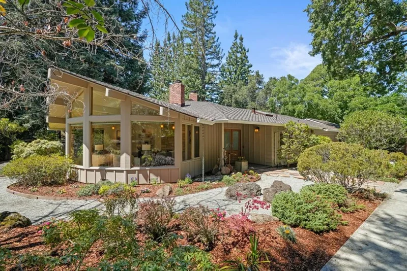 89 Fair Oaks Lane, Atherton, CA 94027