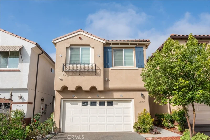 10261 Angel Lane, Pacoima, CA 91331
