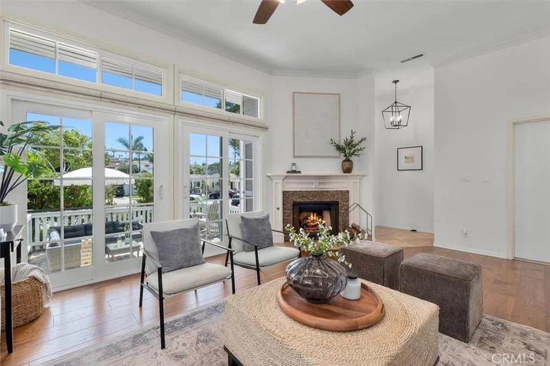 515 S Broadway B, Redondo Beach, CA 90277