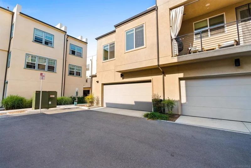5212 Beachfront Cove St 40, San Diego, CA 92154