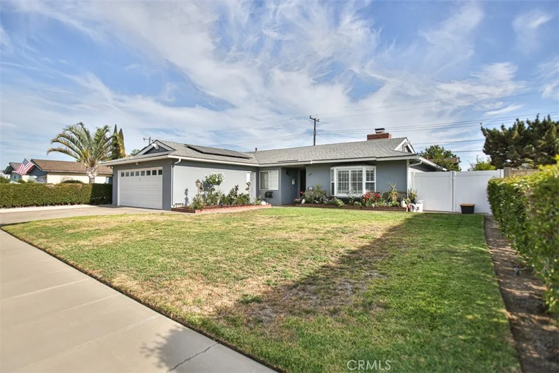 1232 E Vanowen Avenue, Orange, CA 92867