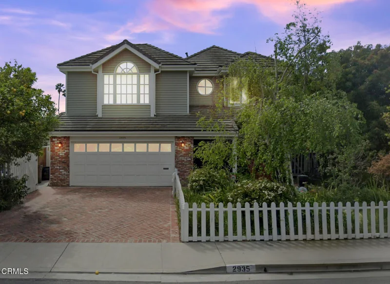2935 Seaview Avenue, Ventura, CA 93001
