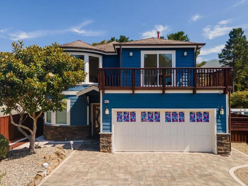 447 3rd Street, Montara, CA 94037