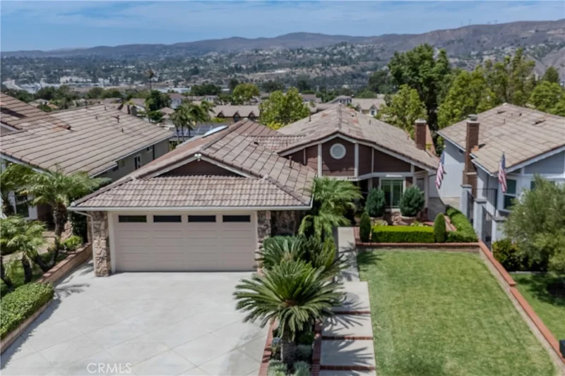 8455 E Foothill Street, Anaheim Hills, CA 92808