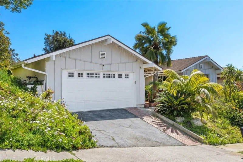 Photo 2 of 3068 Zell Drive