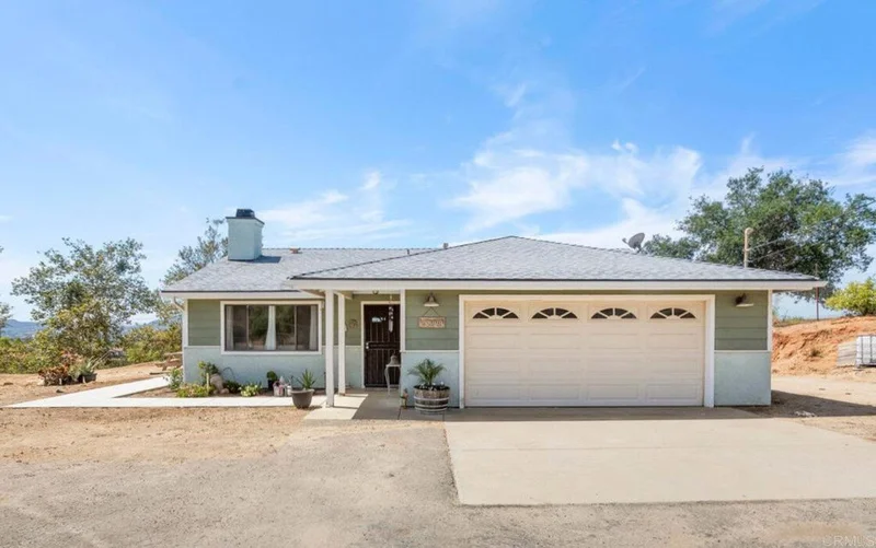 29998 Mac Tan Road, Valley Center, CA 92082