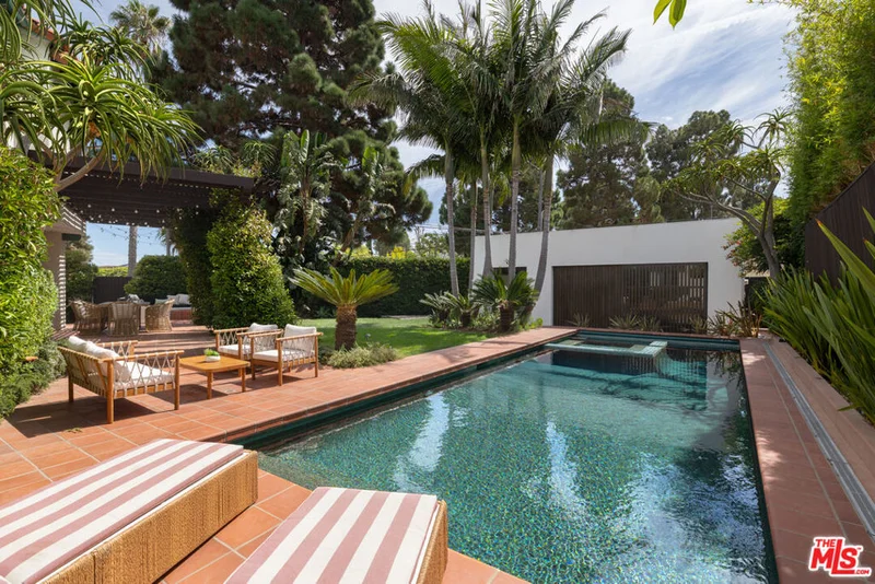 560 16th Street, Santa Monica, CA 90402