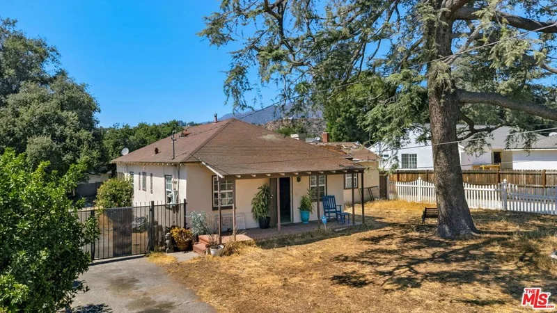 2967 Casitas Avenue, Altadena, CA 91001