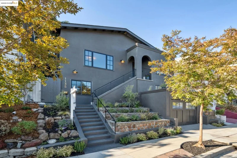 1135 Ranleigh Way, Piedmont, CA 94610