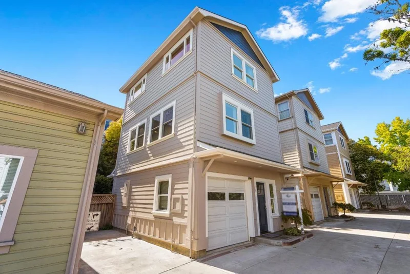 411 Broadway B, Santa Cruz, CA 95060