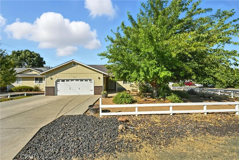 18642 Spyglass Road, Hidden Valley Lake, CA 95467